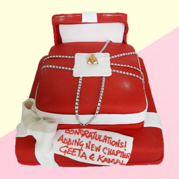  Frozen Allure Cake
