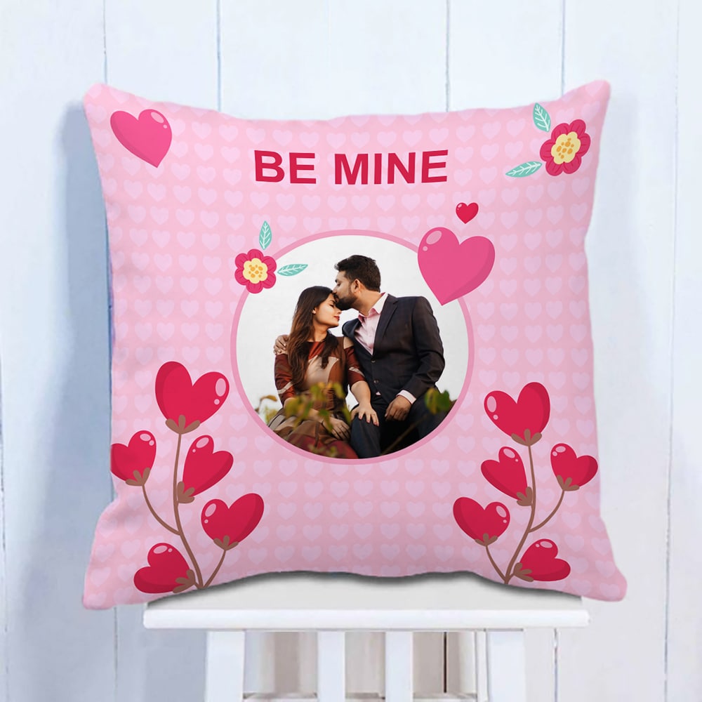  Be Mine Hearts Cushion