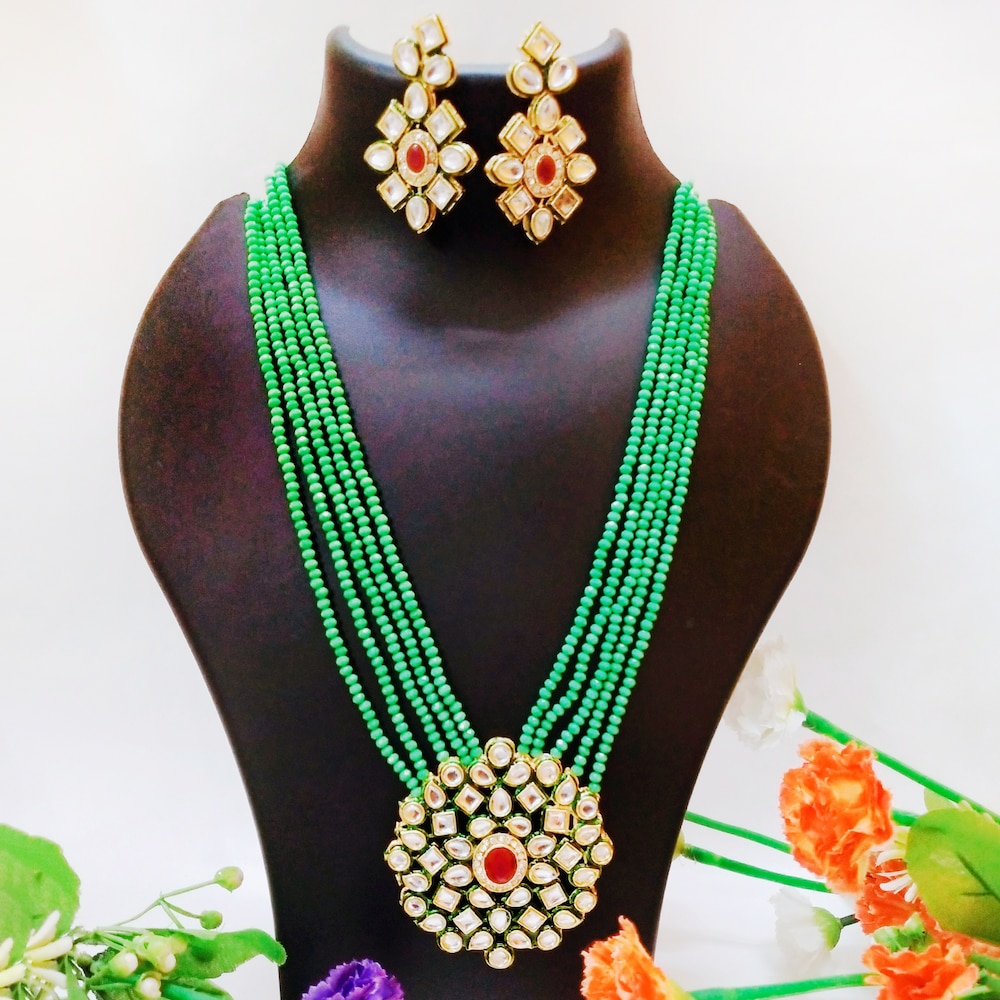  Vibrant Green Kundan Necklace Set