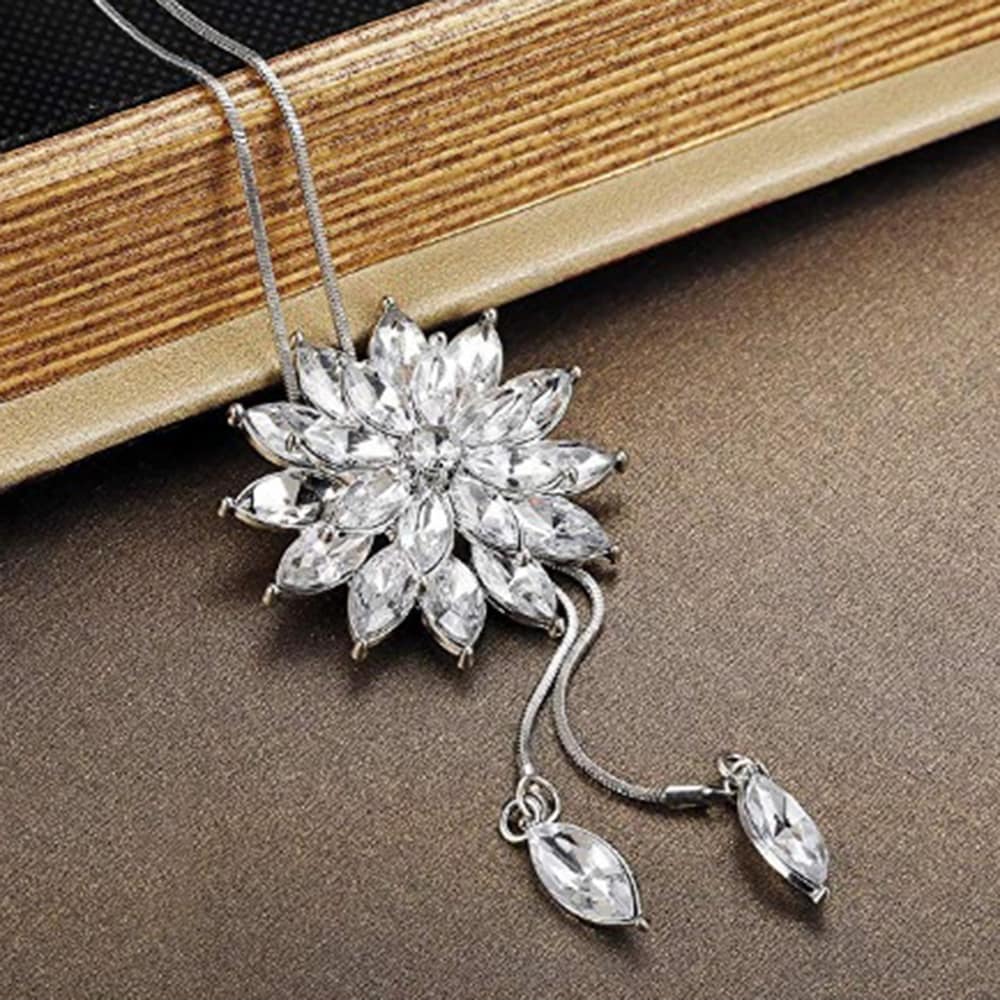  Floral Charm Pendant
