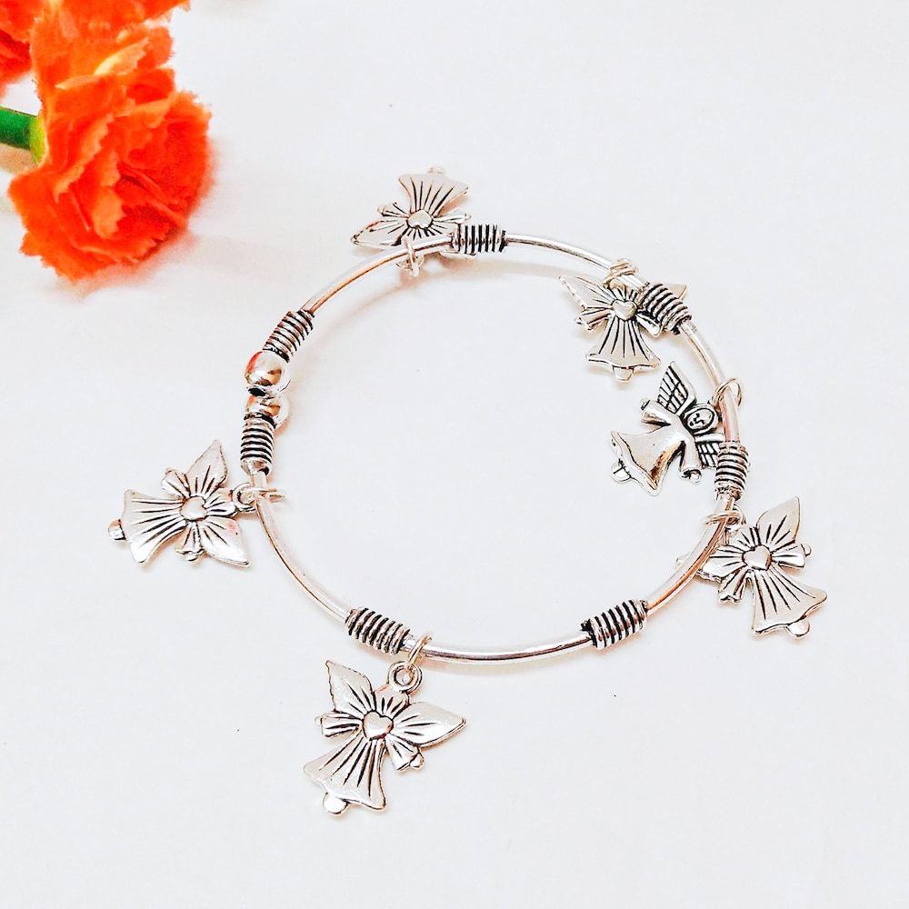 Oxidsied Stylish Bracelet