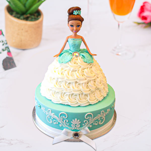  Baby Blue Barbi Cake