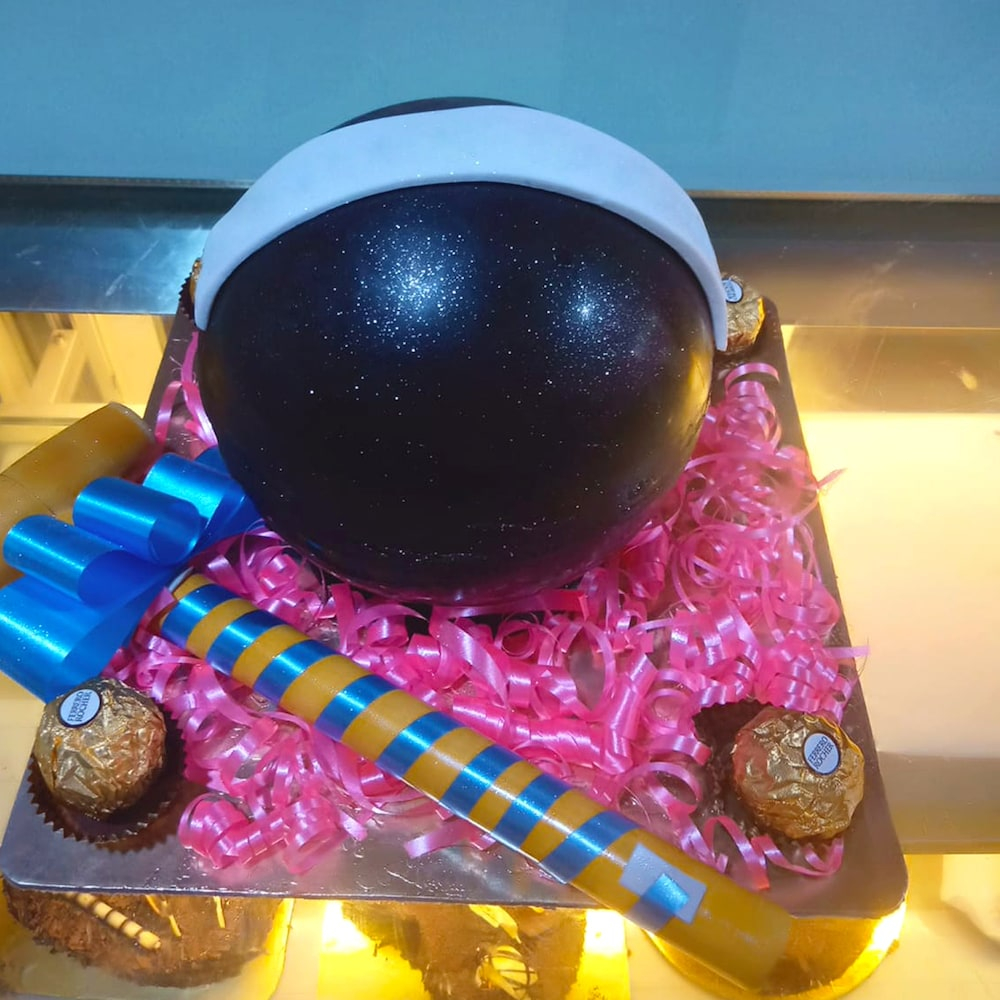  Ball Shaped Pinata With Ferrero Rocher