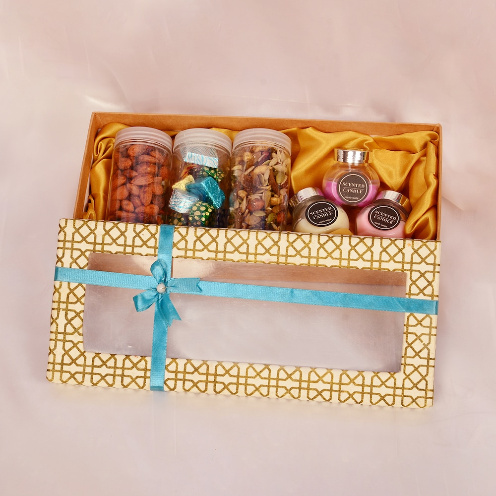  Scented Candles and Tempting Treats