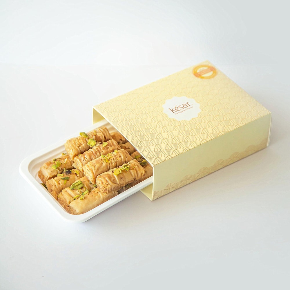  Sweet Delight Hamper Box