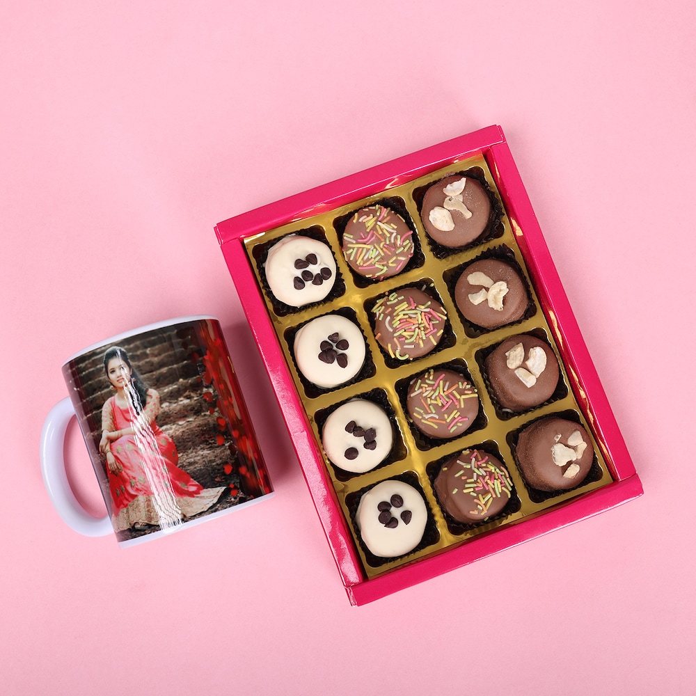  Flavoured Chocolate Box With Mug