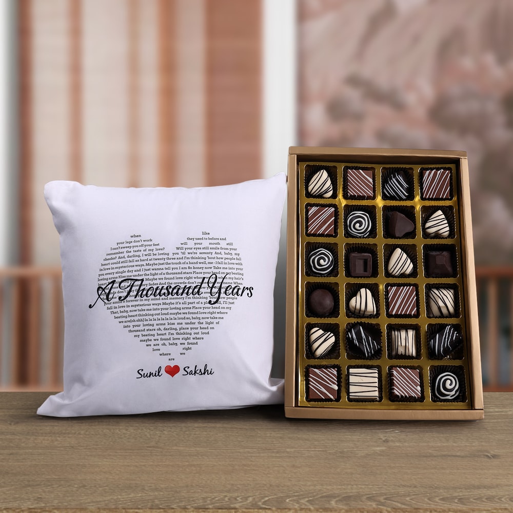  Luxury Assortment Cookies Chocolate with Cushion