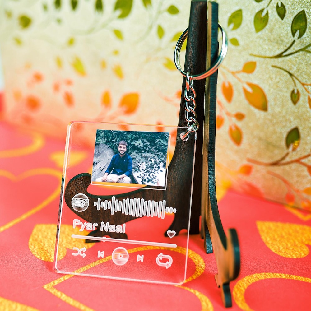  Fashionable Spotify Key Chain Gift