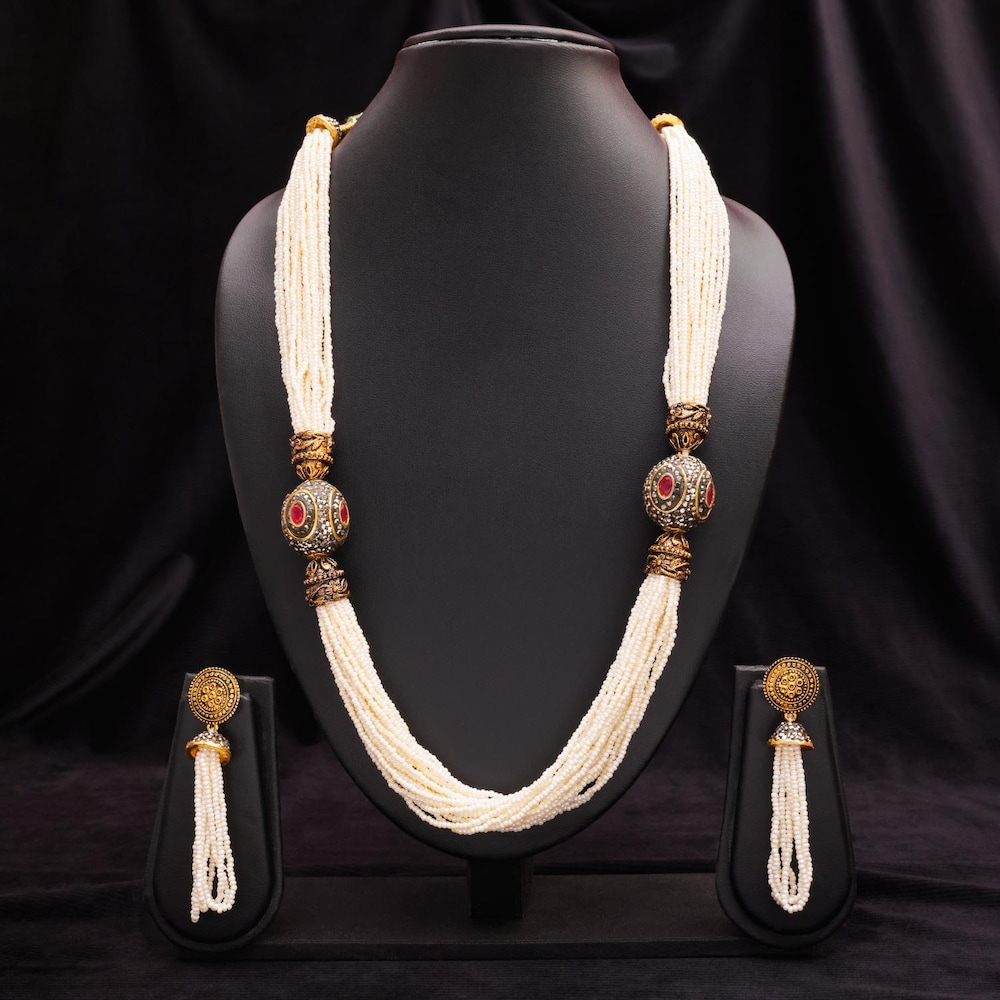  Gorgeous Pearl Necklace Set