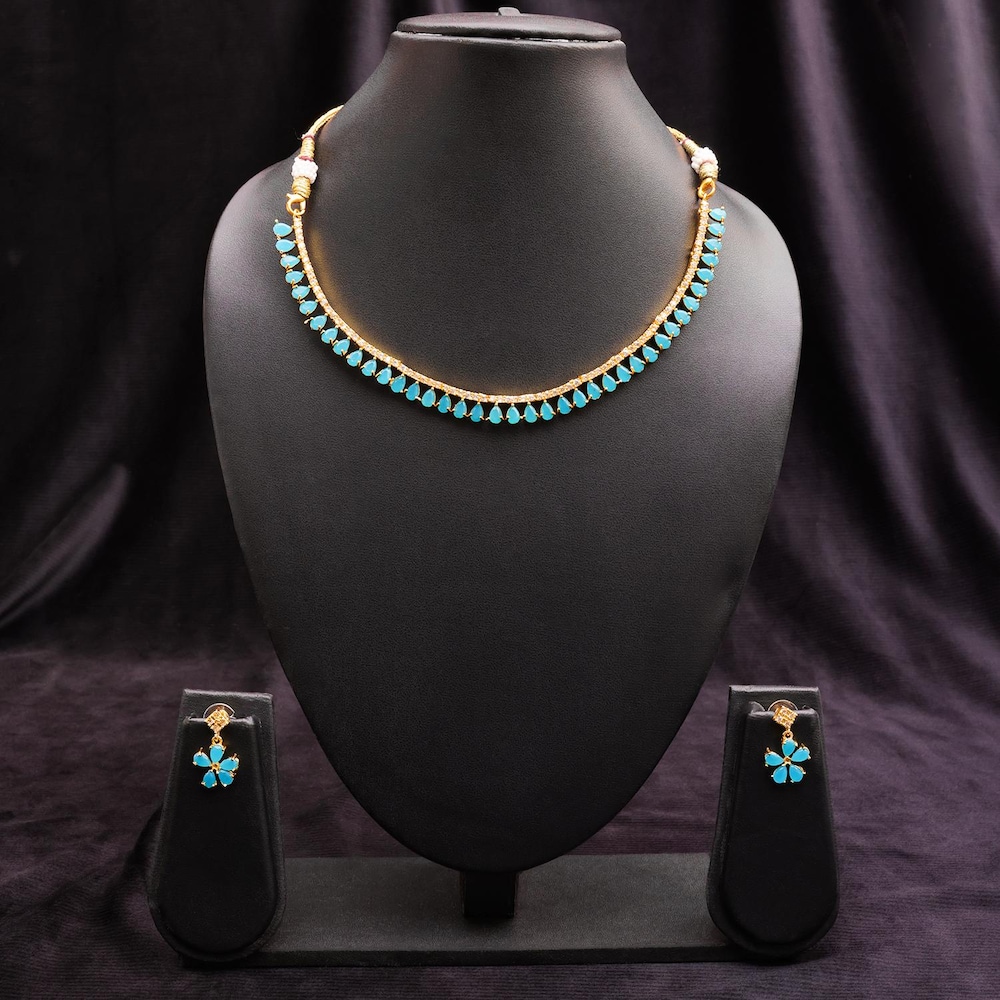  Sky Blue Alluring Pendant Set