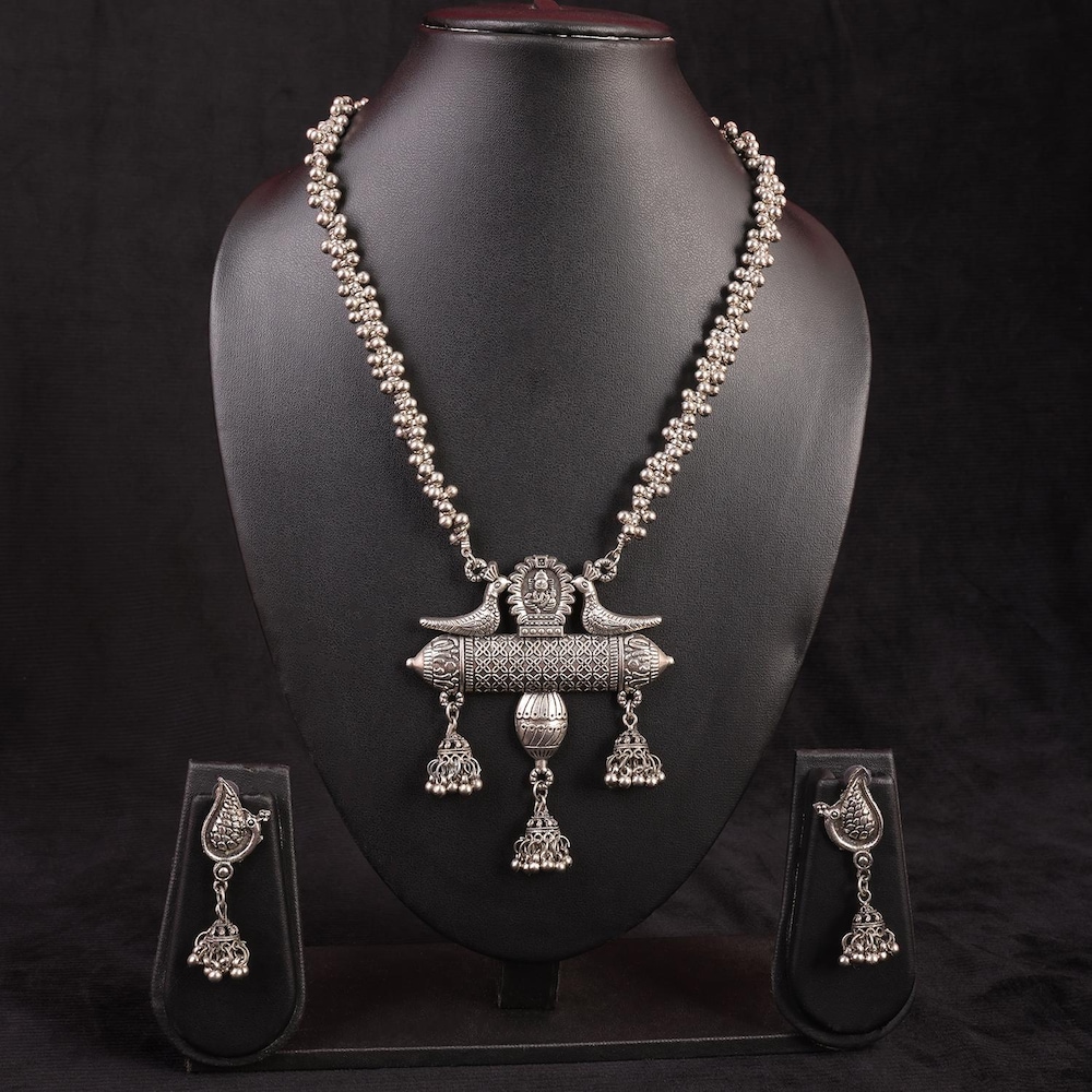  Silver Plated Oxidised Necklace
