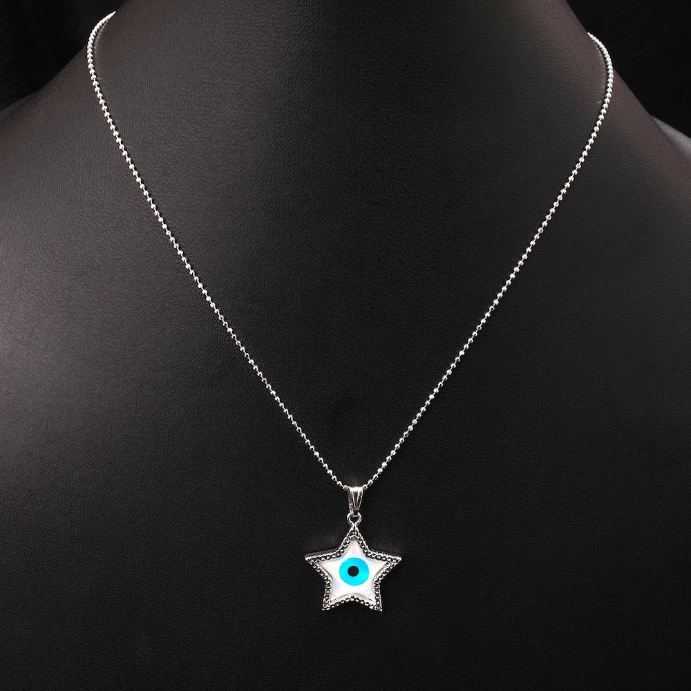  Eyes On Star Neck Piece
