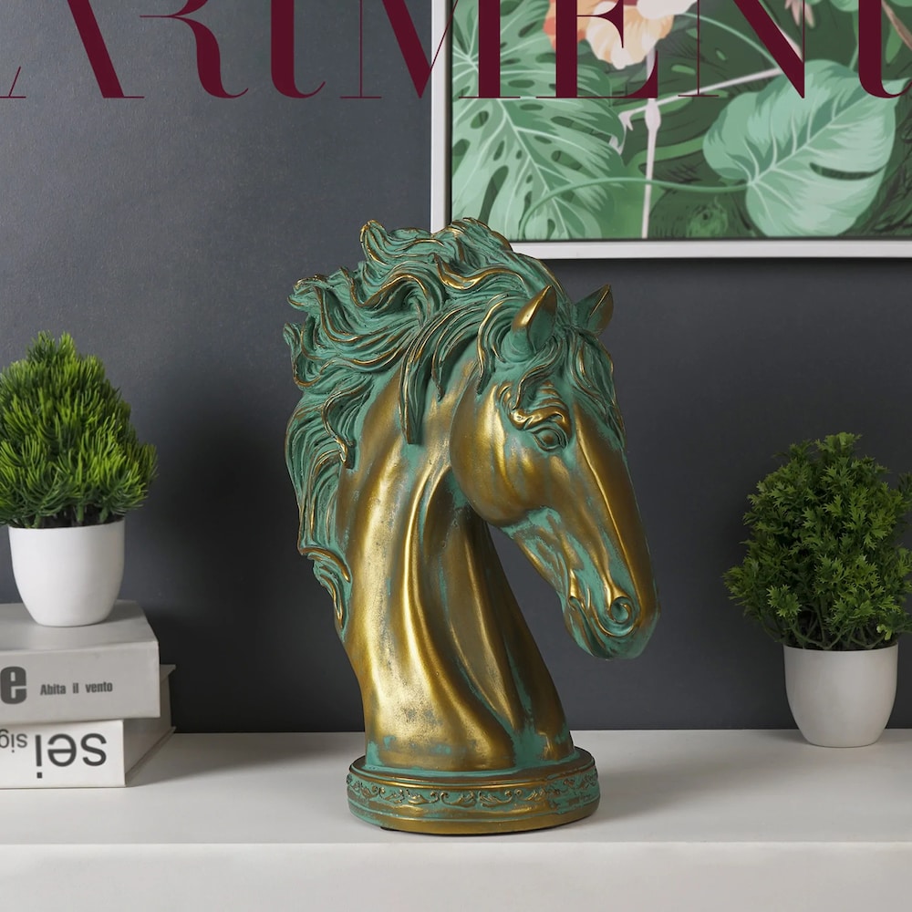  Classy Mare Bronze Table Decor