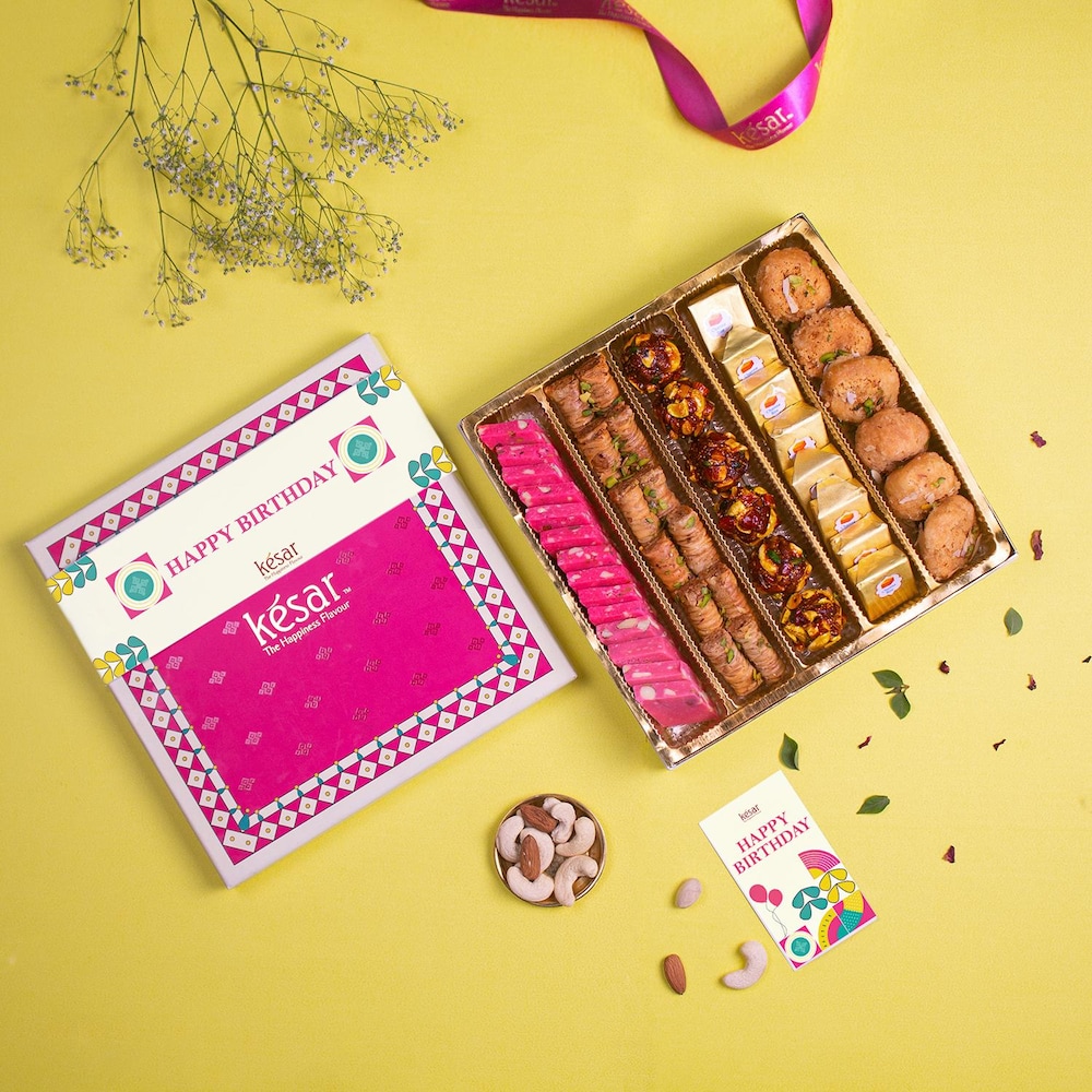  The Royal Jaipur Yummy Mithai Box
