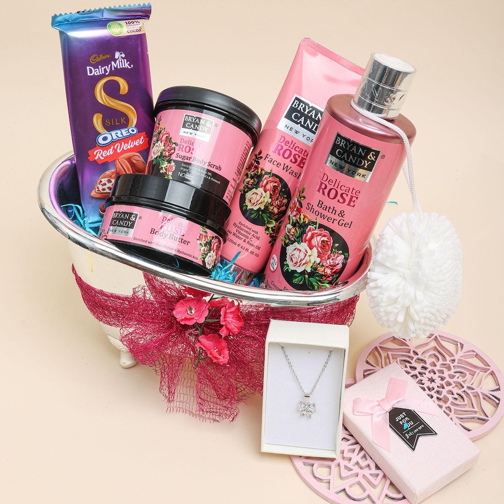  Pamper And Indulge Delights Hamper For Women