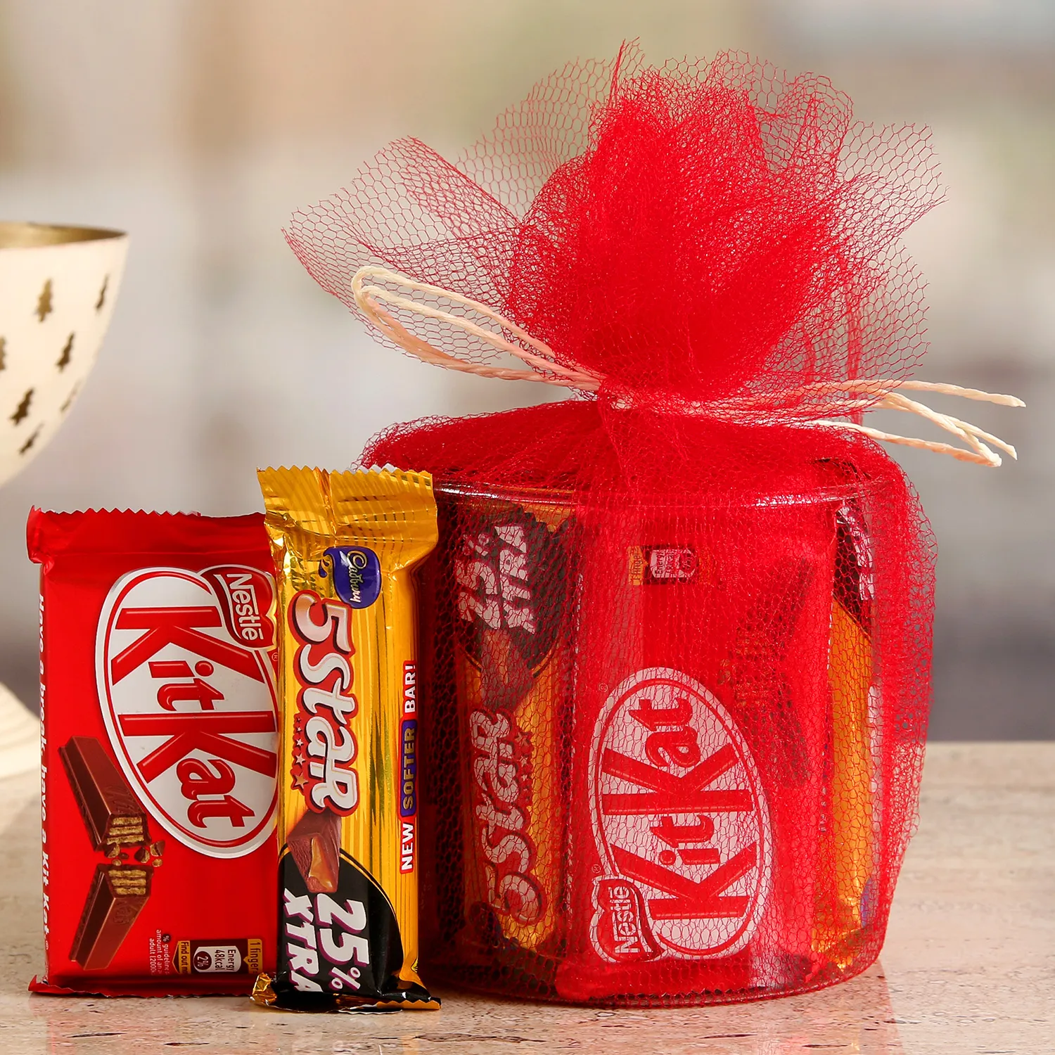  Dream Team Kitkat & 5 Star Gift Hamper