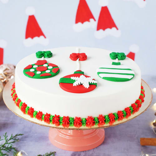  Xmas Tree Ornaments Cake