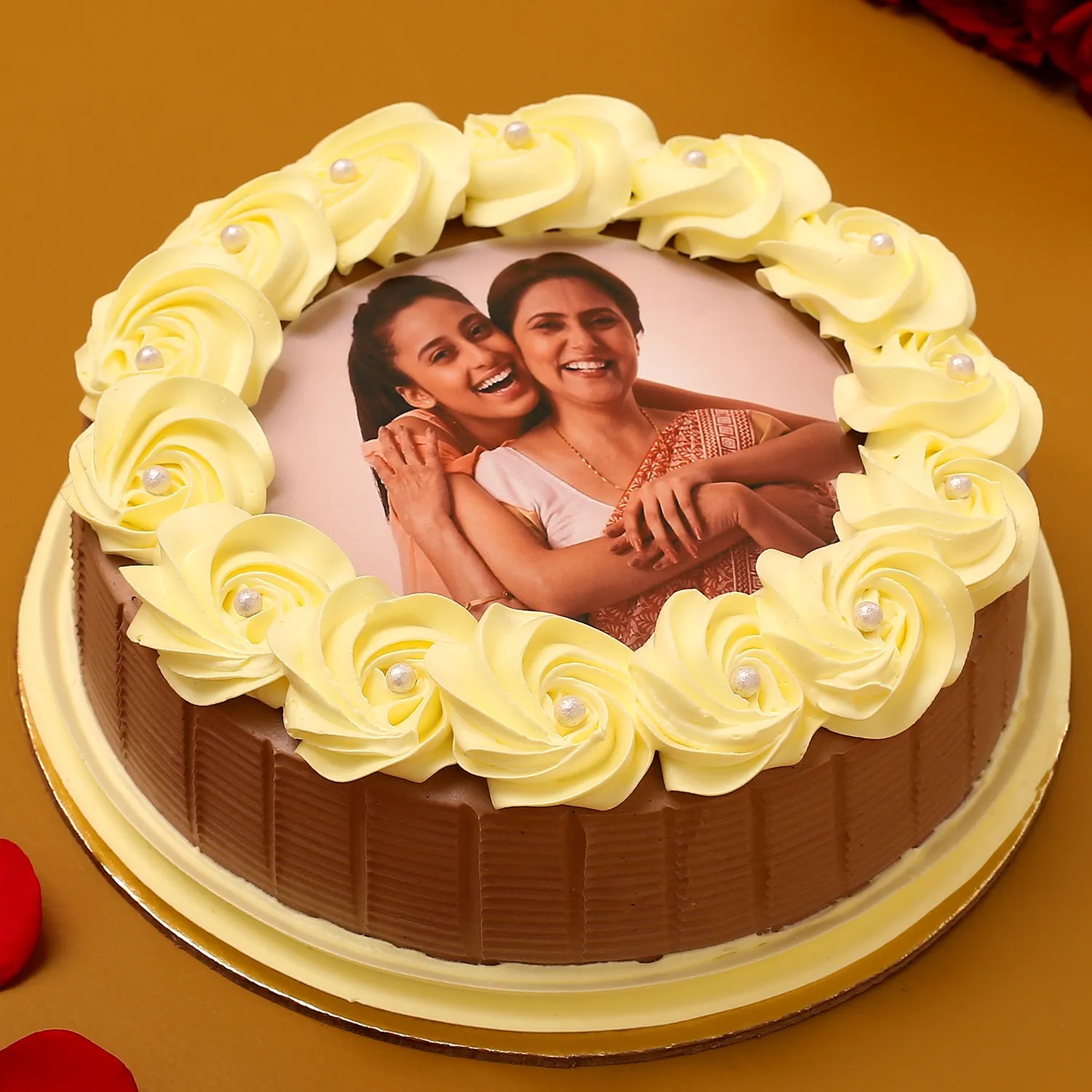  Special Bond Photo Chocolate Cake